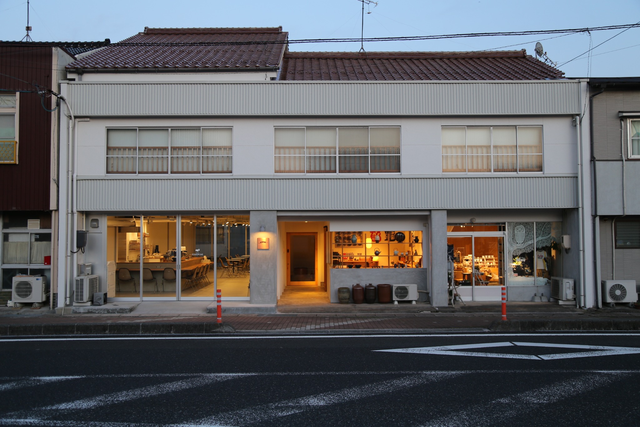 BAR & INN USHIICHI